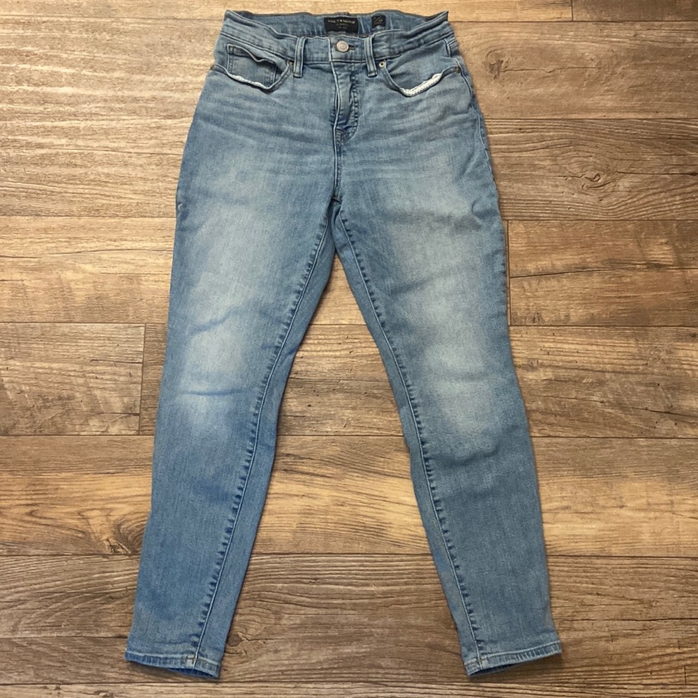 Lucky Brand ankle jeans